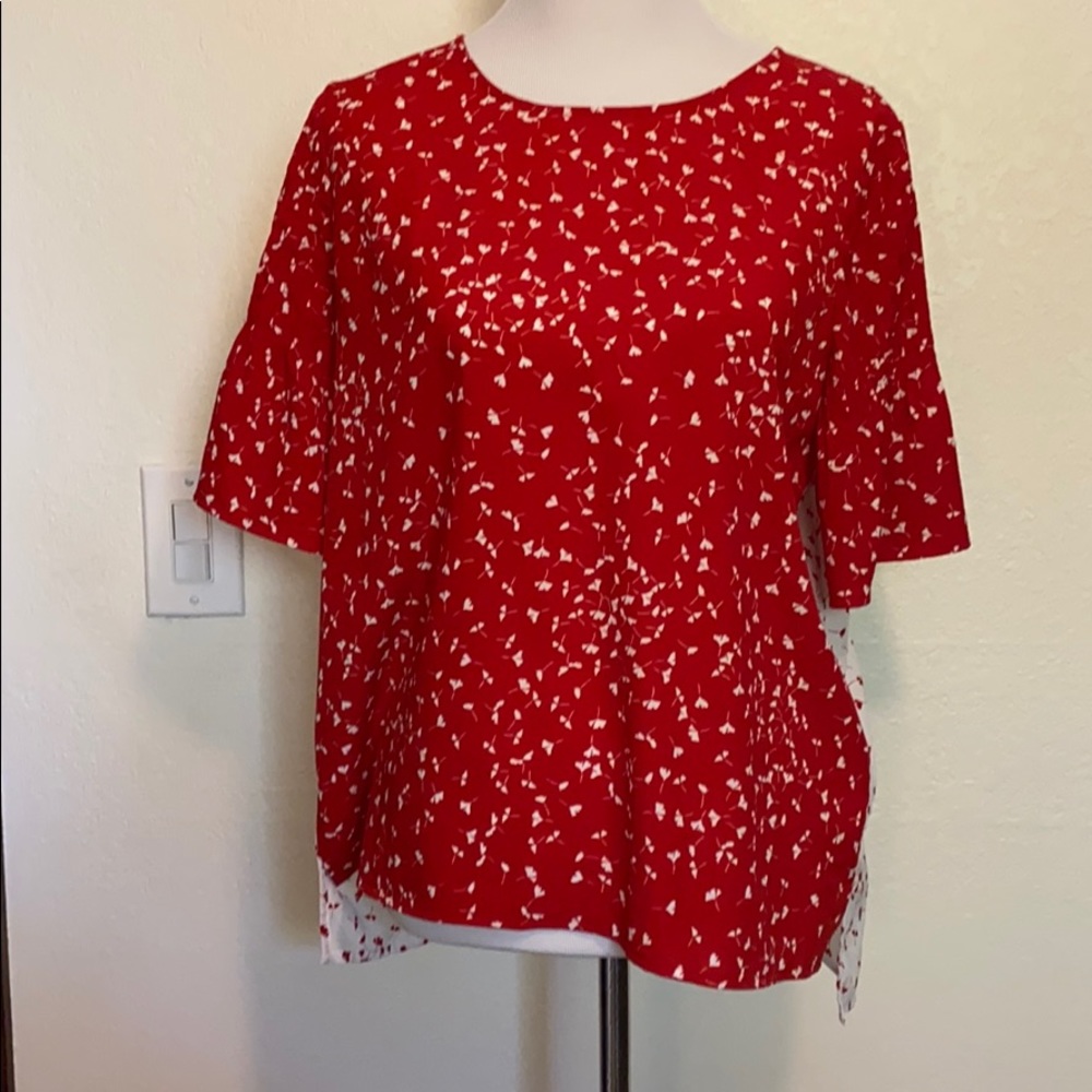 Red floral top